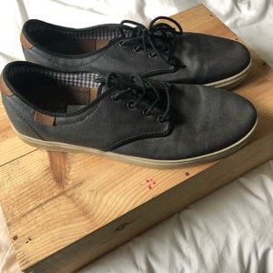 Men’s 11.5 Vans OTW shoes